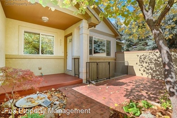 Foto principal - 3 br, 3 bath House - 500 Ridge View Drive