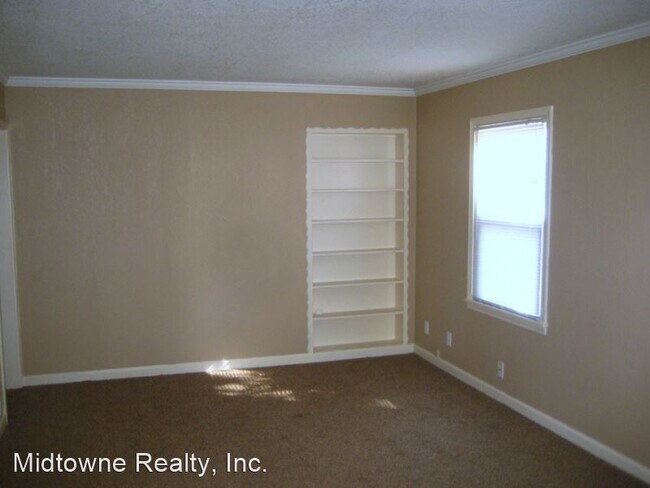 Building Photo - 3 br, 1 bath House - 4323 Standish Dr.