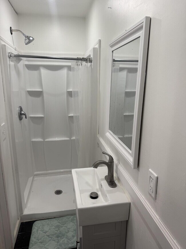 Foto del edificio - 521 Hoyt St