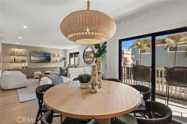 Foto del edificio - 600 E Oceanfront