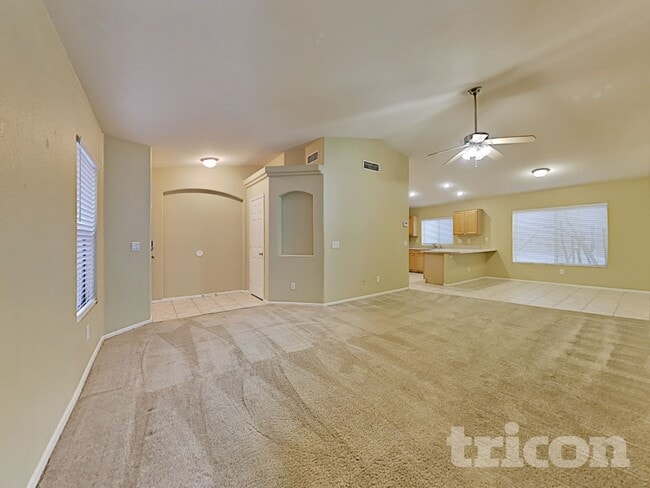 Building Photo - 18071 N 113th Ave