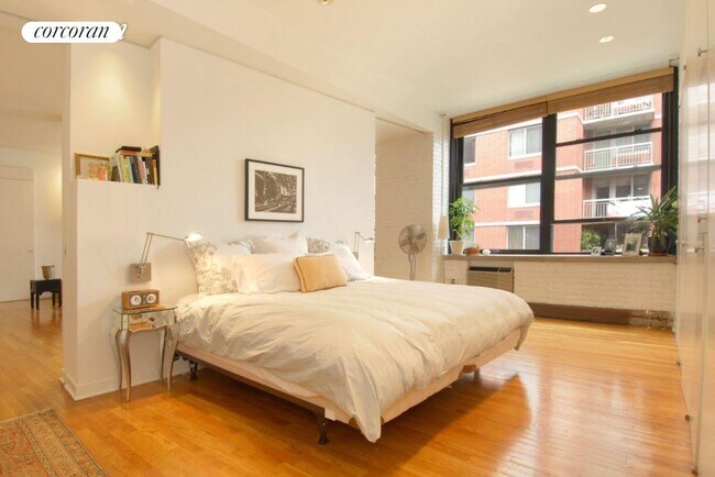 Foto del edificio - 525 W 22nd St