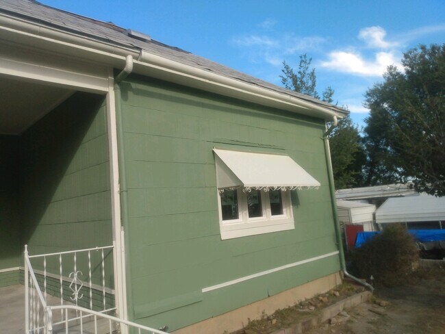 Foto del edificio - 320 S 13th Ave