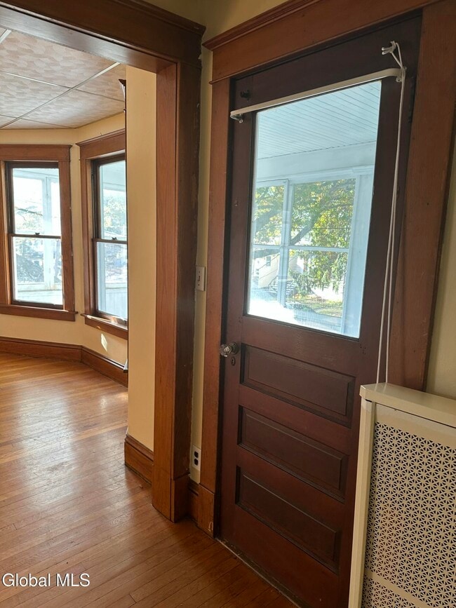 Building Photo - 65 Ten Eyck Ave