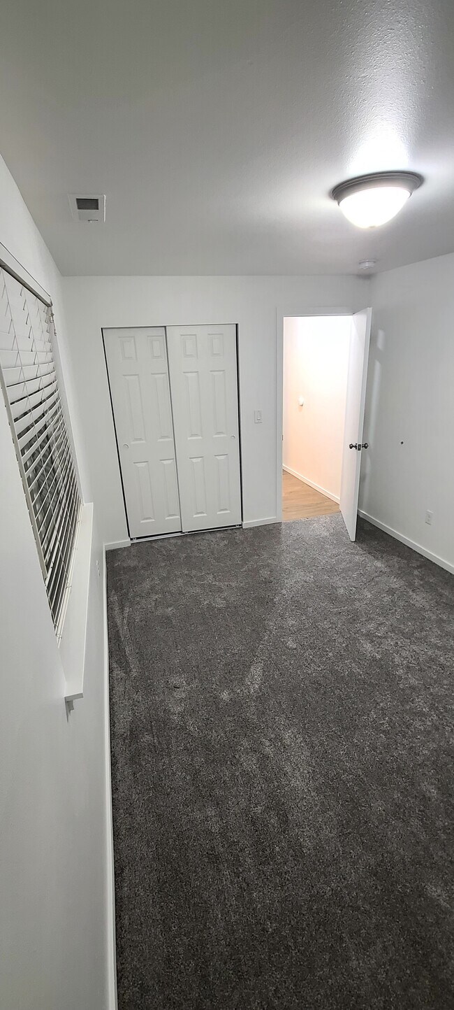 Building Photo - 17008 110th Ave Ct E