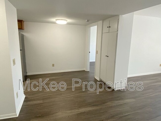 Building Photo - 2825 3rd Avenue