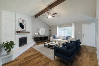 Building Photo - 22707 Smokey Hill Dr