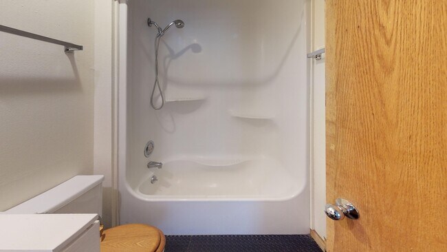 Foto del edificio - 10 Langdon St