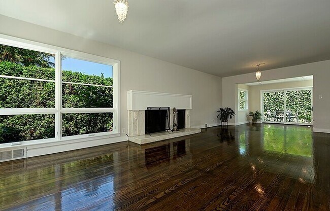 Foto del edificio - 2156 Boyer Ave E