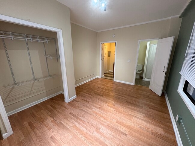 Building Photo - Claridge Hotel LP.