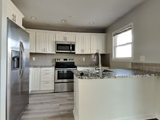 Foto del edificio - 12944 W 99th St