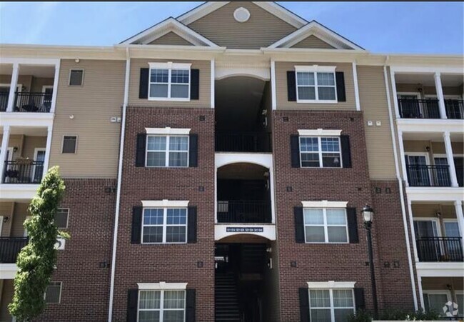 Building Photo - 531 E Celebration Way