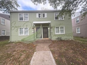 Building Photo - 1212 N Union St
