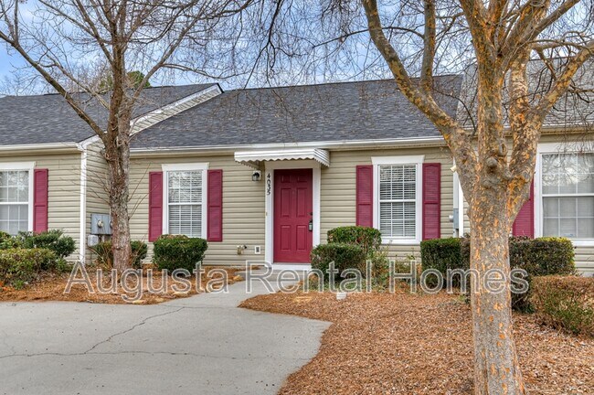 Foto del edificio - 4035 Calypso Dr