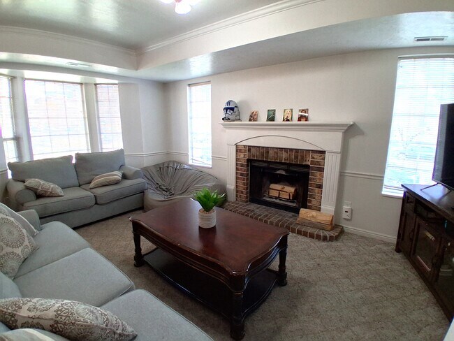 Foto del edificio - 565 N 300 E