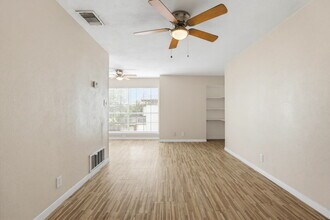 Building Photo - 10543 Starcrest Dr