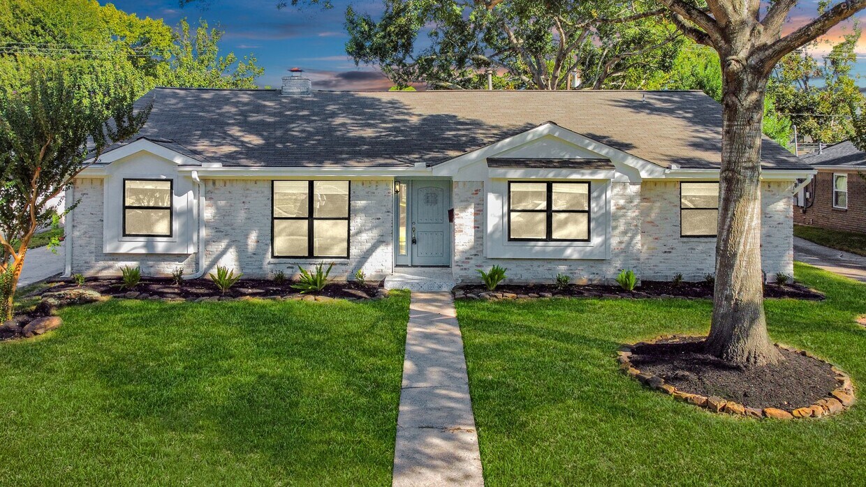 Foto principal - 5914 Warm Springs Rd