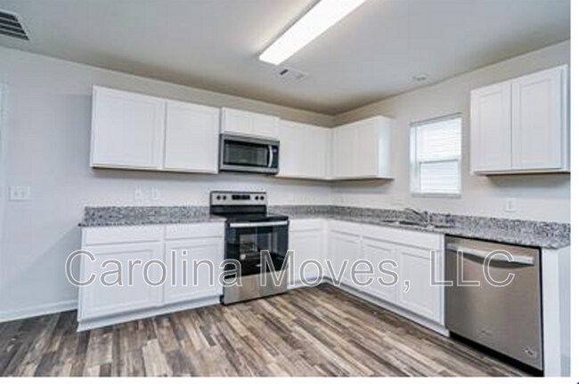 Foto del edificio - 507 Springtime Ln
