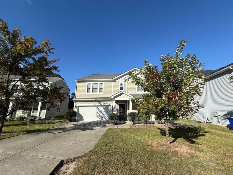 Building Photo - 127 Rosebud Ln