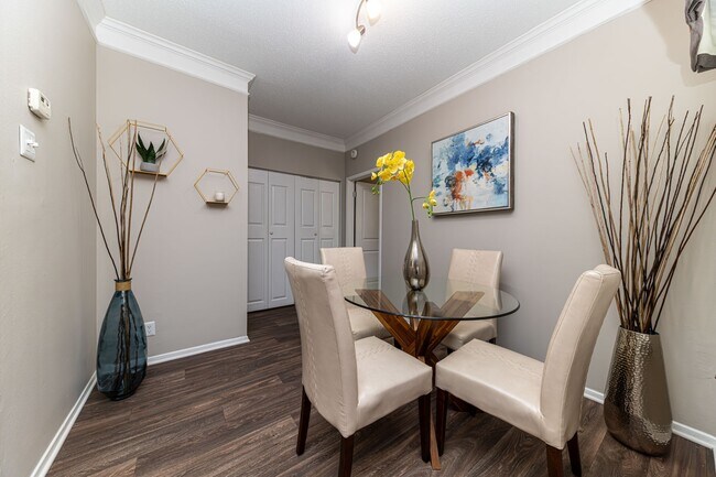 DSC_7146-NR mejorado - The Indigo at Grissom