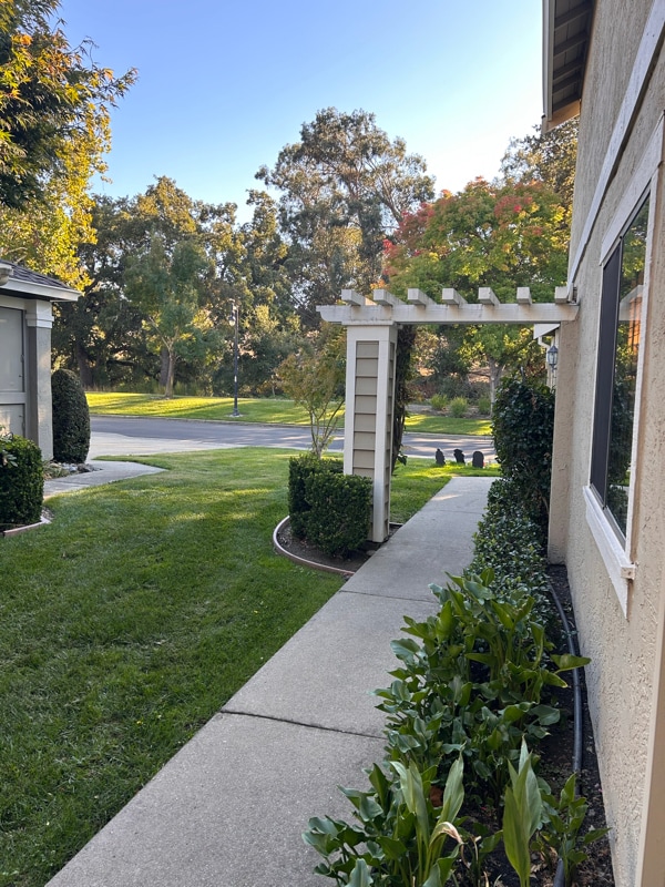 Foto principal - 165 Bridgeside Cir