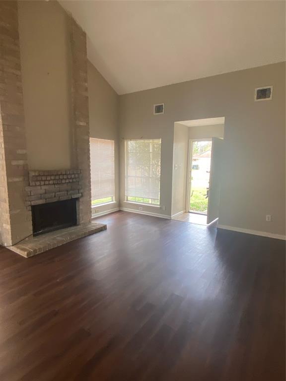 Building Photo - 13607 Alon Ln