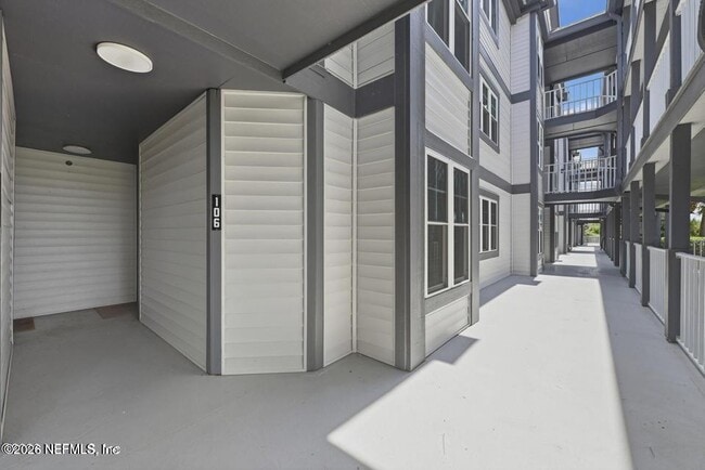 Building Photo - 110 Ocean Hollow Ln