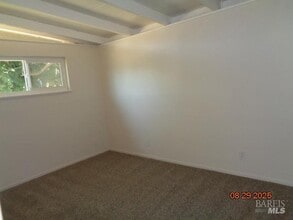 Building Photo - 710 Azalea Way