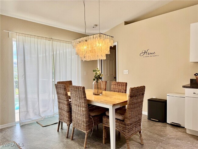 Foto del edificio - 1506 SW 14th St
