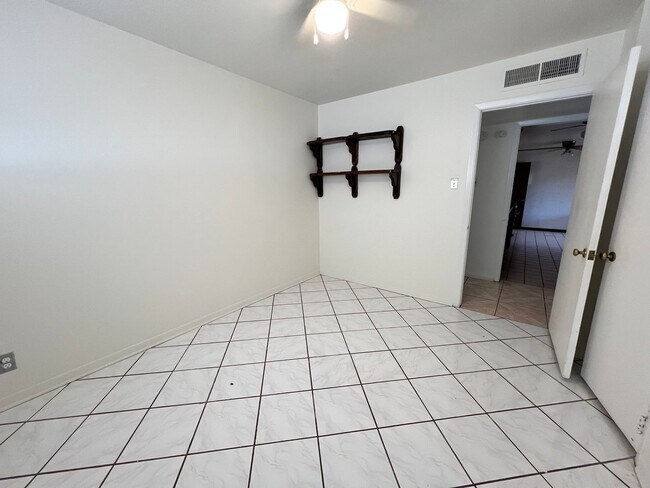 Building Photo - Charming Hacienda-Style Home with Spacious...