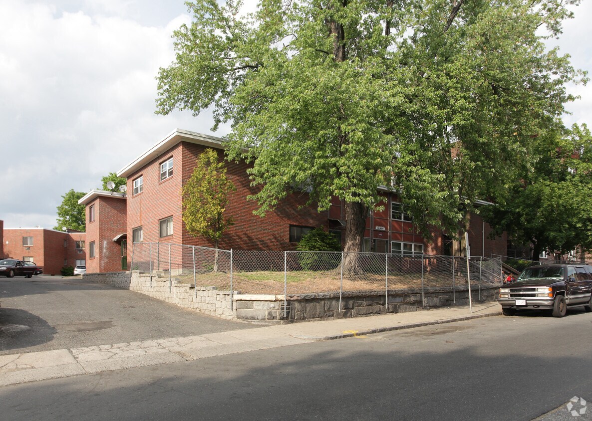Building Photo - Millennium Apartments
