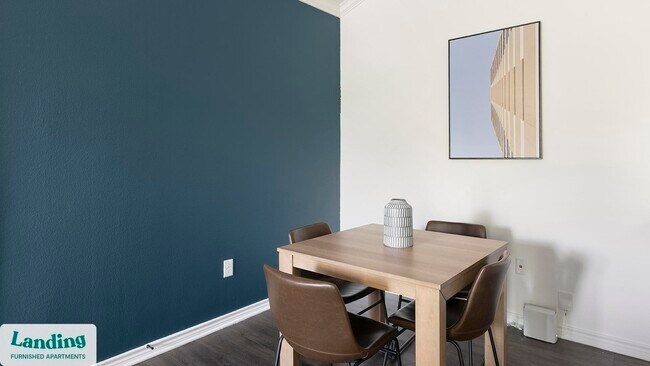 Foto del edificio - 9601 Custer Rd