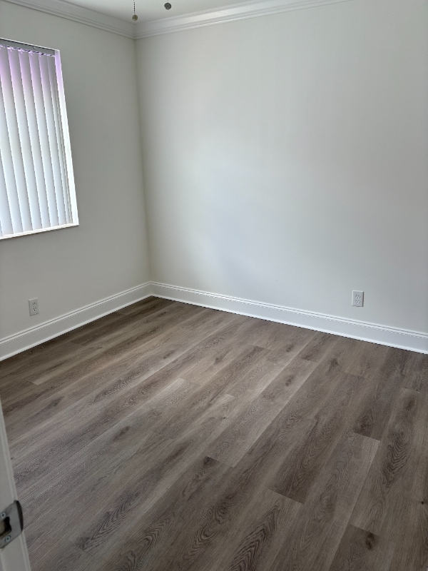 Foto del edificio - 2720 Forest Hills Blvd