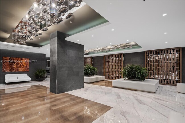 Foto del edificio - 400 Sunny Isles Blvd