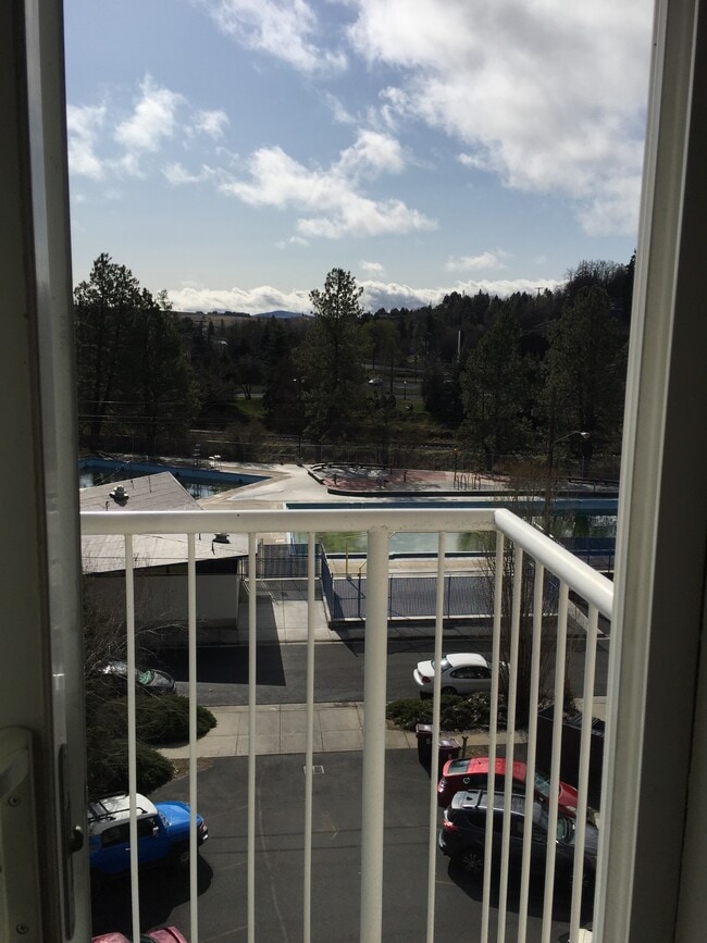 REANEY PARK APTS Apartments in Pullman, WA