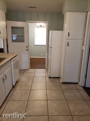 Building Photo - 4 br, 2 bath House - 341 Spratley Ave