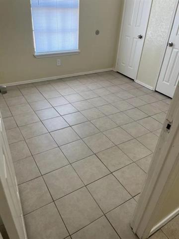 Building Photo - 4644 Archer Dr