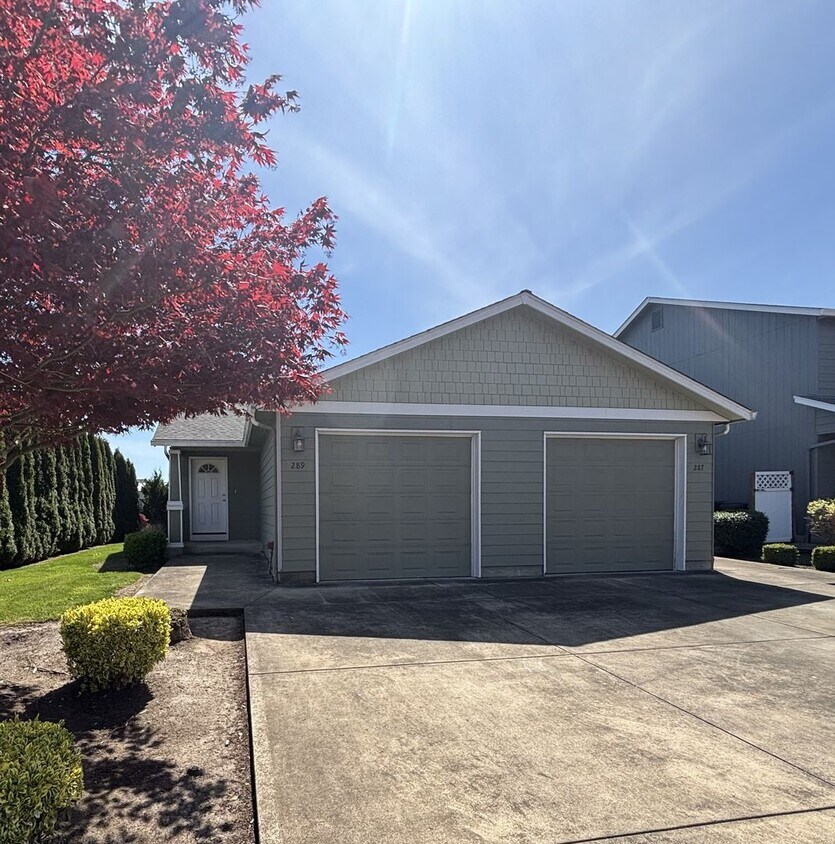 Foto del edificio - 287-289 Gwinn St Monmouth, OR 97351