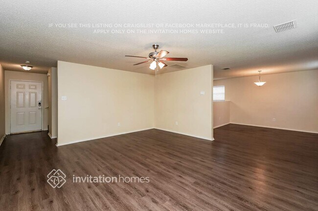 Foto del edificio - 4920 Waterford Dr