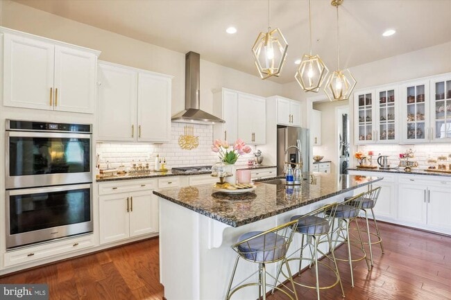 Building Photo - 14025 Godwit St