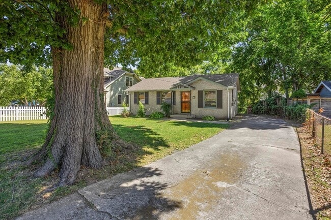 Foto del edificio - 2510 9th Ave S