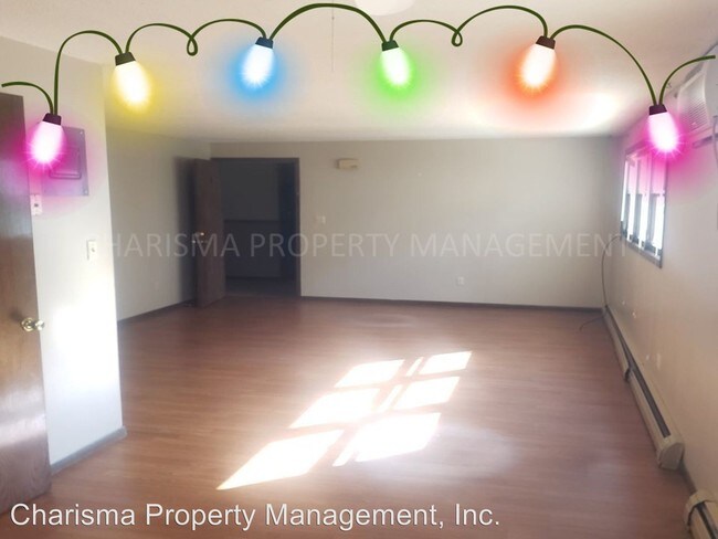 Foto del edificio - 235 W 1st St