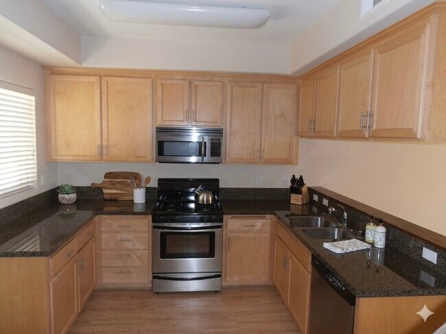 Cocina - 14548 Evan Way