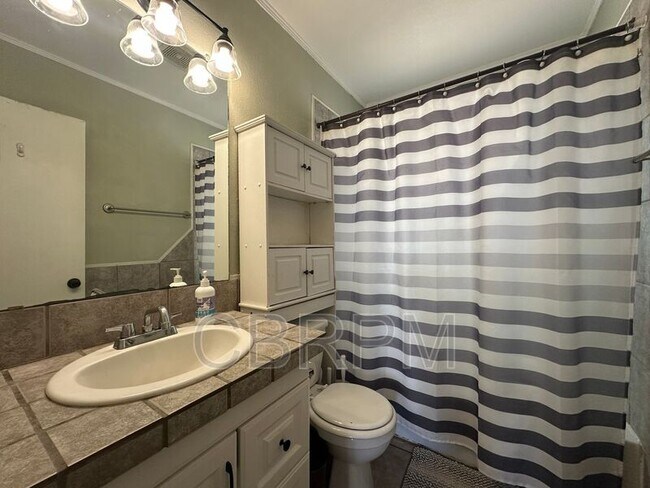 Foto del edificio - 4802 38th St