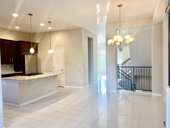 Building Photo - 7877 Vallagio Ln
