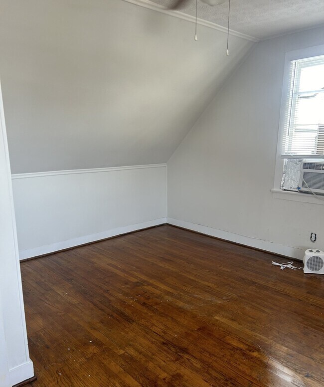 Foto del edificio - 3BD 1 BA HOUSE FOR RENT IN ALGOOD