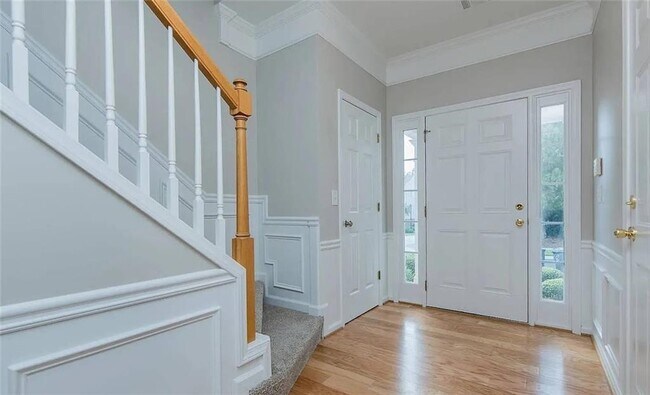 Foto del edificio - 1108 Thornborough Dr