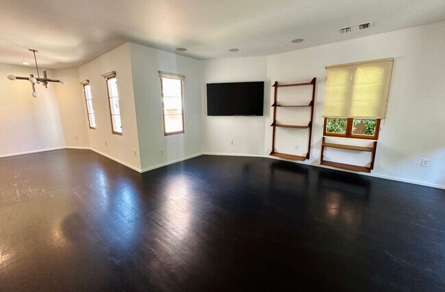 Foto del edificio - 4246 Lexington Ave