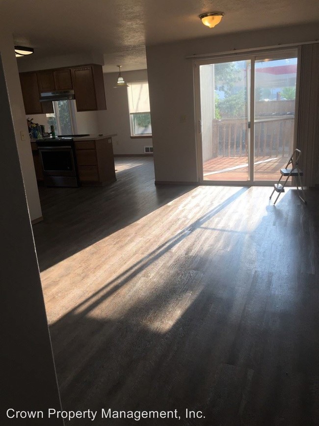 Foto del edificio - 3450-3452 Neef Ave SE