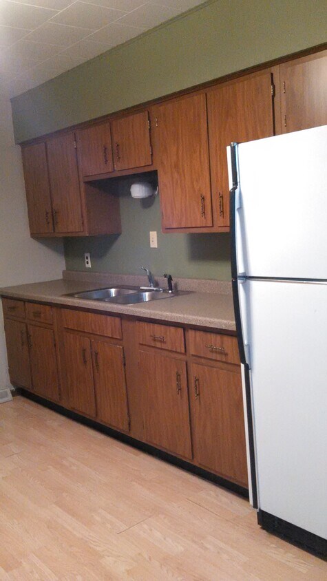 Kitchen - 123 N Church St
